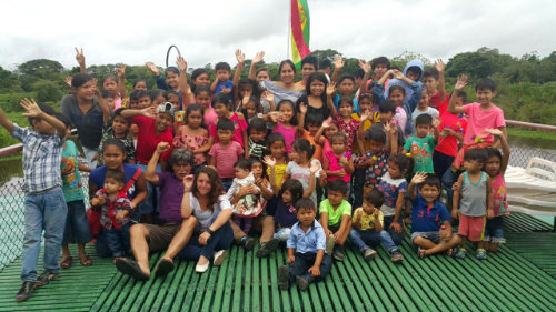 Tour Solidario con niños de la Amazonia Boliviana